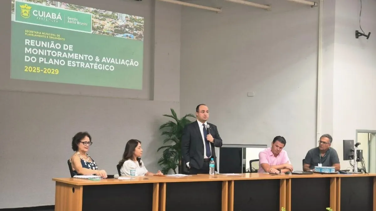 Prefeitura de Cuiabá realiza balanço do Plano Estratégico 2025-2029 e cobra celeridade em metas governamentais